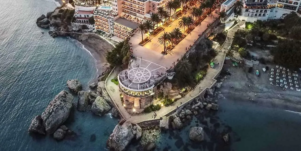 Hotel Bajamar Ancladero Playa Nerja 2*,  Spain